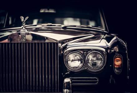 Rolls-Royce anunţă că cererea pentru automobilele de lux şi-a revenit, grație vânzărilor din Asia