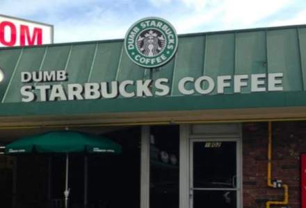 Dumb Starbucks, localul-parodie care da cafea pe gratis