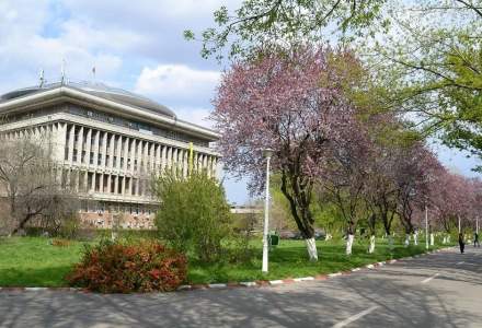 La o zi după majorarea subvenției pentru cămine anunțate de Ministerul Educației, Universitatea Politehnica crește tarifele pentru camerele de cămin