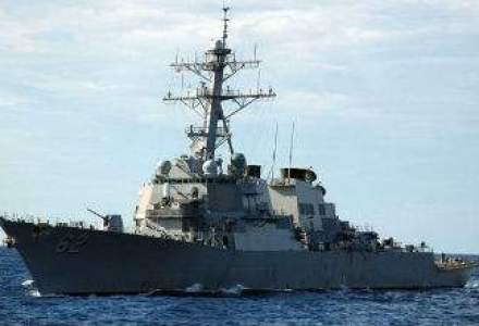 Un avion militar rus a urmarit distrugatorul USS Truxtun, in Marea Neagra