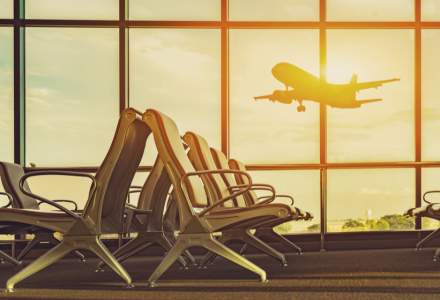Aproape 200 de aeroporturi din Europa sunt în pericol de insolvenţă