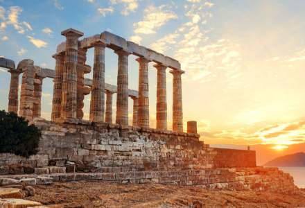 Grecia intră în carantină parțială. Premierul grec: Trebuie luate măsuri acum, pentru a nu afecta Crăciunul