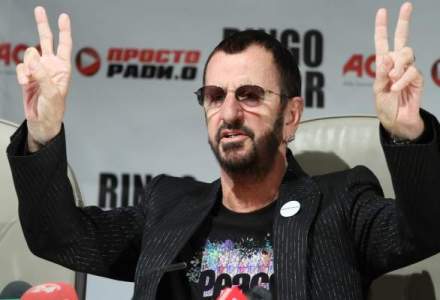 Doua jachete purtate de George Harrison si Ringo Starr in filmul "Help! ", vandute cu 137.620 euro