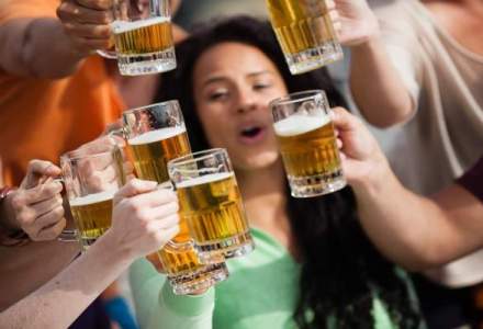 Piata berii, in declin: romanii au baut cu 10% mai putina bere anul trecut
