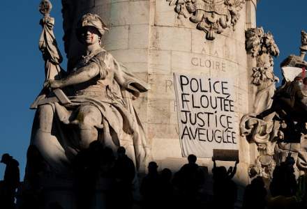 Franța va modifica Articolul 24, cauza celor mai recente proteste