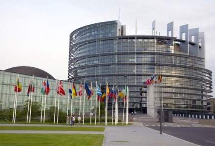 Europarlamentarii au salarii de peste 6.000 euro si bani pentru asistenti