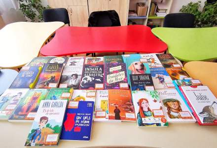 Libris.ro și Salvați Copiii România vor să doteze cu biblioteci 350 de școli și licee din România