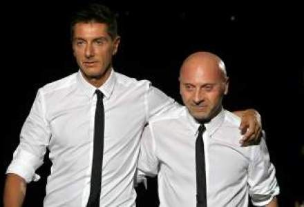 Creatorii casei de moda Dolce&Gabbana au fost condamnati pentru o frauda de 200 mil. euro