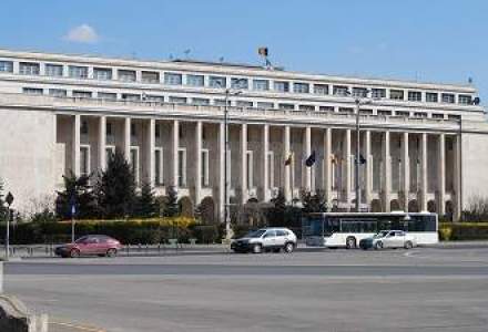 Guvernul a transmis CC sesizarea privind implicarea presedintelui Basescu in campanie