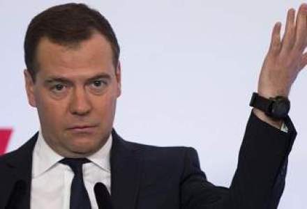CRIZA. Medvedev ameninta Moldova cu sanctiuni economice