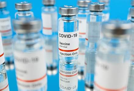 Românii vor putea semnala reacțiile adverse la vaccinul anti-COVID-19. Cum vei putea face asta online