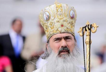 Plângere penală pentru zădărnicirea combaterii bolilor împotriva arhiepiscopului Teodosie, după slujba de Bobotează