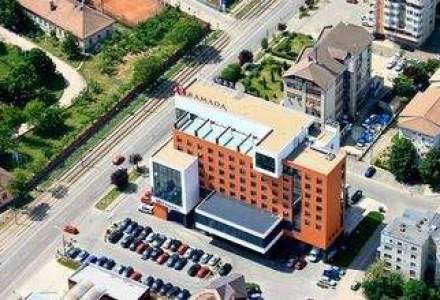 Insolventa cu greutate pe piata hoteliera: firma care administreaza hotelul Ramada Oradea a intrat in incapacitate de plata