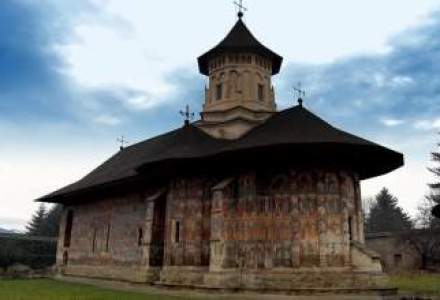 Parohii si manastiri din Suceava, pe lista institutiilor subventionate ilegal