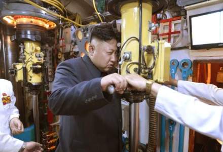 Dictatorul Coreei de Nord sfideaza istoria la bordul unui submarin declarat invechit in 1961