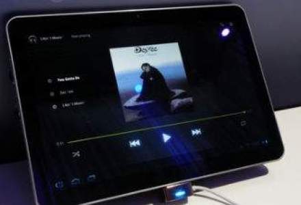 Samsung lanseaza noi tablete premium, in incercarea de a concura cu Apple