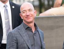 Jeff Bezos nu va mai fi CEO...