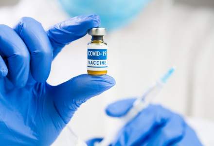 Un bărbat din Gorj vaccinat cu Pfizer a primit din greșeală la rapel o doză Moderna