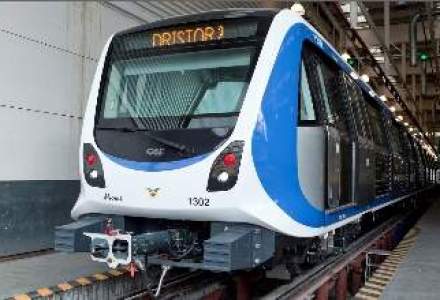Metrorex introduce noile trenuri cumparate de la CAF Spania