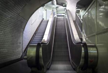 Scari rulante prea late la metroul din Paris. Costurile de inlocuire ajung la 6 mil. euro