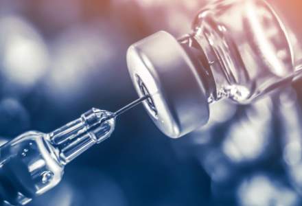 Danemarca suspendă administrarea vaccinului AstraZeneca din motive de precauție