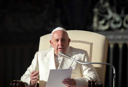 Tăieri salariale la Vatican: mai puțini bani pentru clerici și cardinali