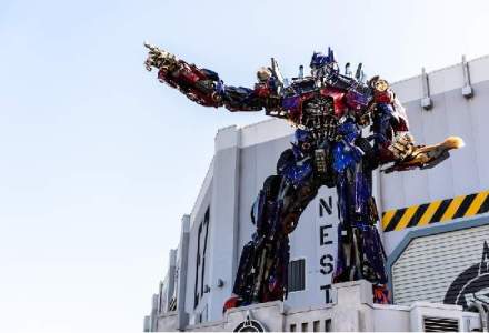 Incasari RECORD: Lungmetrajul "Transformers: Exterminarea" a depasit pragul de 1 miliard de dolari in box office-ul mondial