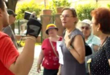 VIDEO Maria Grapini, agresiva cu jurnalistii in timpul unei actiuni pro-Antena 3 din Timisoara