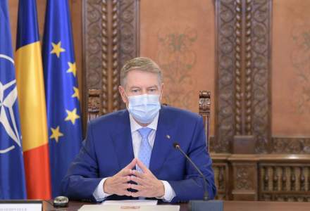 Decretul privind revocarea lui Vlad Voiculescu din funcţia de ministru al Sănătăţii, semnat de preşedintele Iohannis