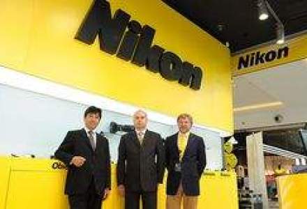 Nikon estimeaza un varf al vanzarilor in decembrie, prin magazinul lansat in Romania