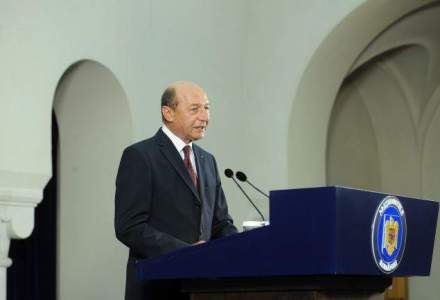 Traian Basescu: Romania e in recesiune. PSD, PNL si PDL vor baga tara in criza!
