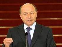 Basescu: Nici comunitatea de...
