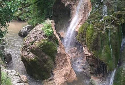 Geolog german, despre reconstruirea Cascadei Bigăr: Ce rost ar avea? Pentru niște poze pe Instagram?