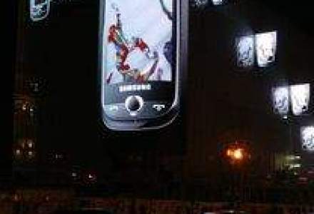 Samsung a lansat un telefon dedicat tinerilor