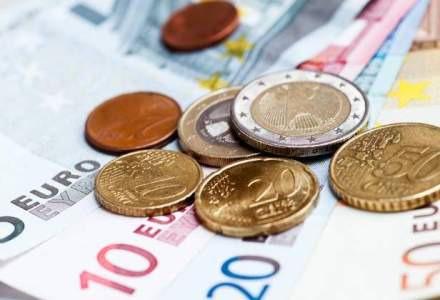Cursul anuntat de BNR revine la 4,42 lei/euro