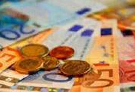Cursul de schimb se mentine sub 4,3 lei/euro
