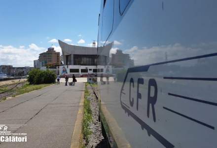 CFR suplimentează trenurile spre litoral. Compania promite reducerea întârzierilor