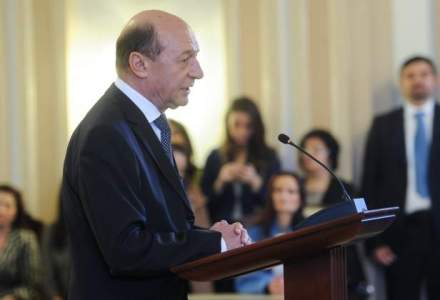 Basescu, mesaj scurt pentru Victor Ponta, dupa validarea lui Iohannis la CCR [VIDEO]