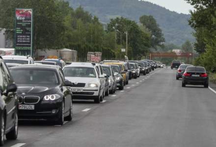 Trafic intens pe Valea Prahovei. Polițiștii recomandă rute alternative