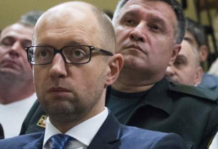 Parlamentul ucrainean l-a reconfirmat in functie pe premierul prooccidental Arseni Iateniuk