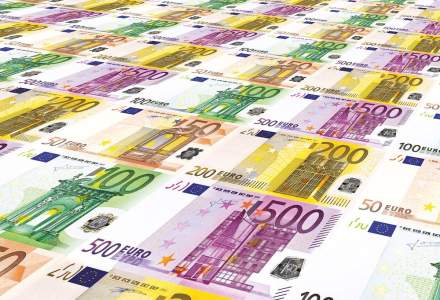 Euro atinge un nou maxim istoric: cu cât a crescut față de ziua precedentă