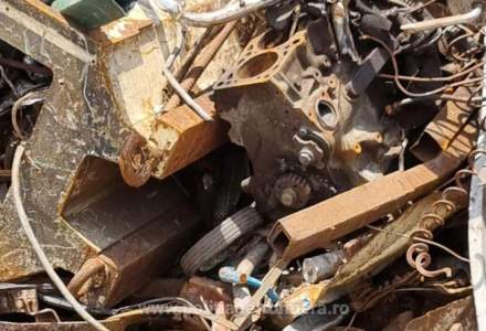 Polițiștii au găsit peste 18 tone de gunoaie importate din Japonia în Constanța
