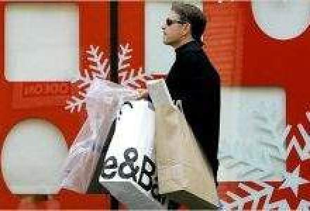 SUA: Recesiunea si somajul isi pun amprenta asupra bugetului de cadouri pentru sarbatori