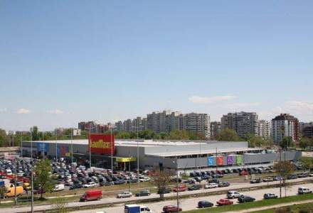 Dupa Romania, Baumax finalizeaza vanzarea celor opt magazine din Bulgaria