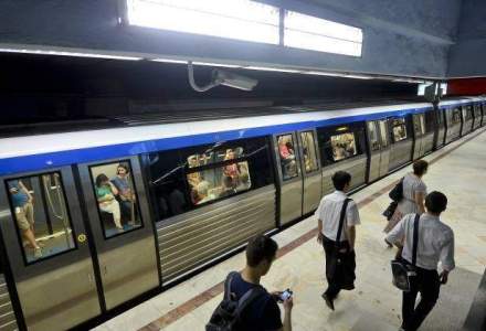 Metroul circula pe 25 si 26 decembrie la interval de noua minute