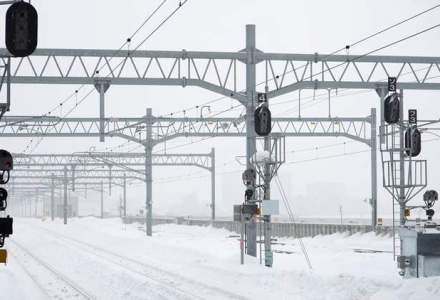 Ninsoarea anuleaza 23 de trenuri cu rute spre Galati, Constanta si Bucuresti