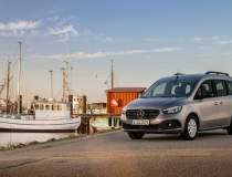 Mercedes-Benz Vans lansează...
