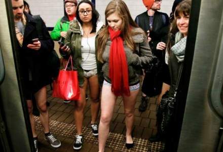Metrorex nu si-a dat acordul pentru "No Pants Subway Ride", calatorii indecenti vor fi amendati