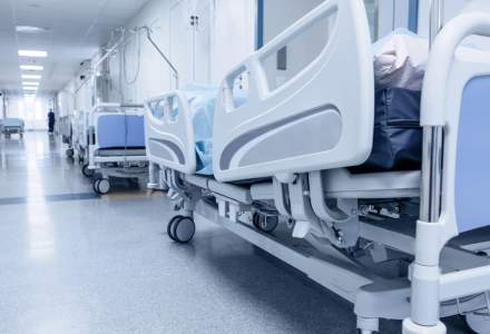 Alți cinci pacienți în stare gravă au fost transferați în spitale din afara României
