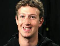 Zuckerberg e lovit din toate...